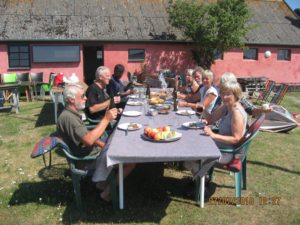 33-velfortjent-frokost-efter-2-dages-haardt-arbejde