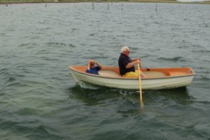 fiskerne-gaar-i-land